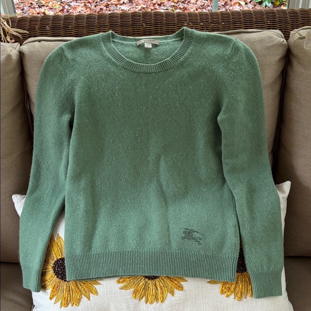Burberry Sage Green Crew Neck Cashmere Sweater